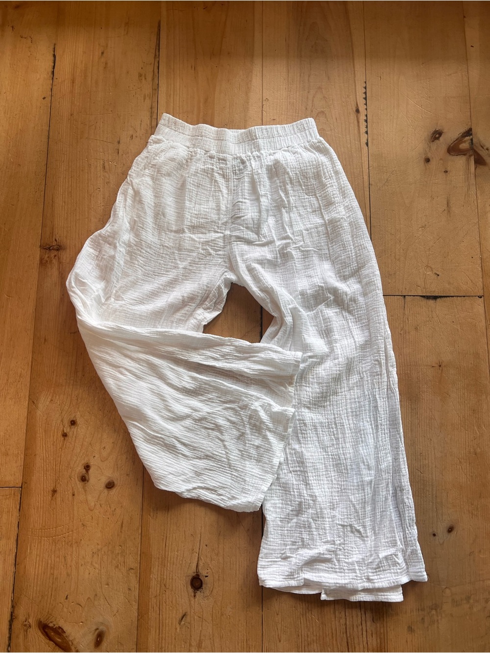 White Lightweight Wide-Leg Flowy Pants